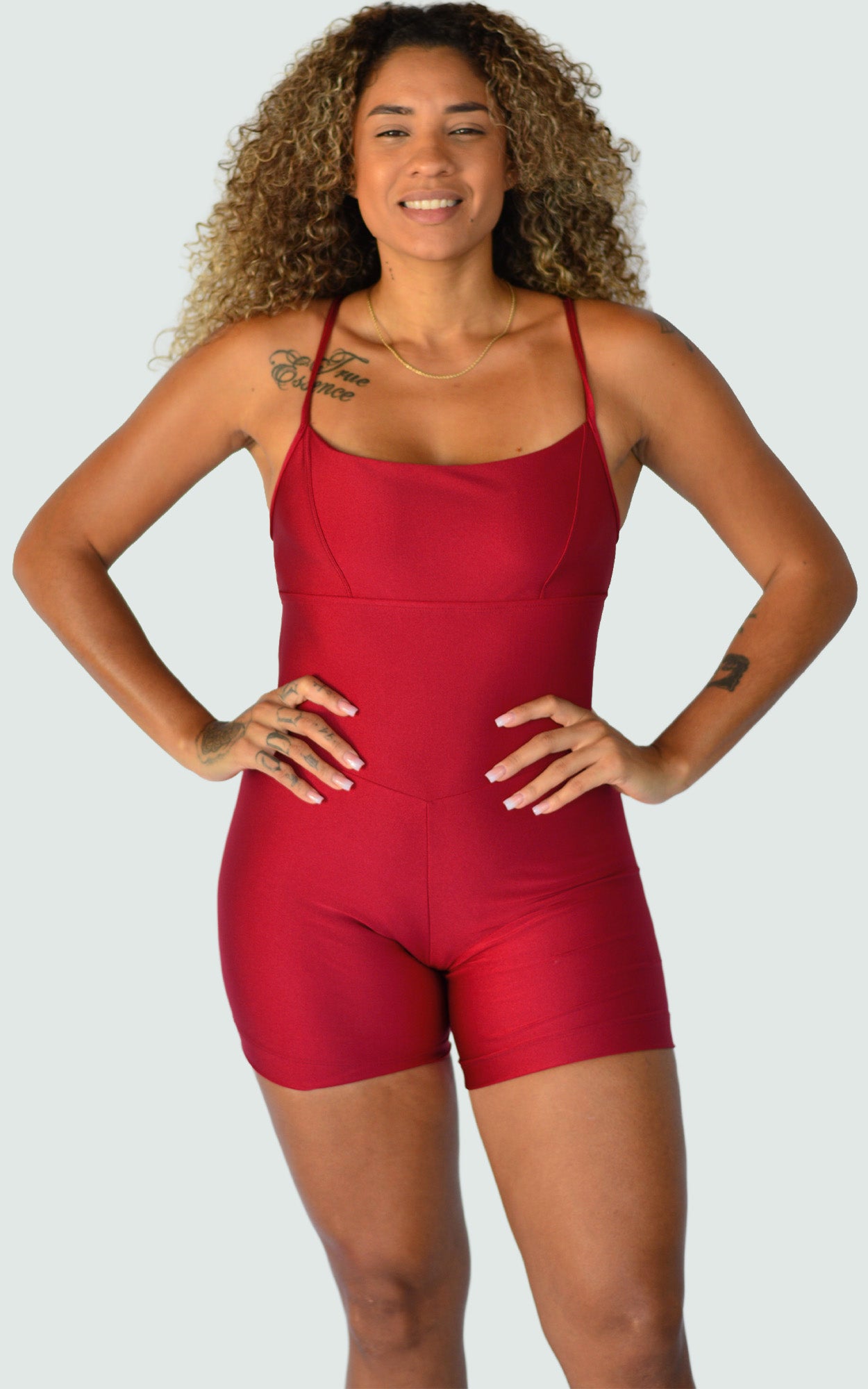 Macacão Curto Strappy Scarlet