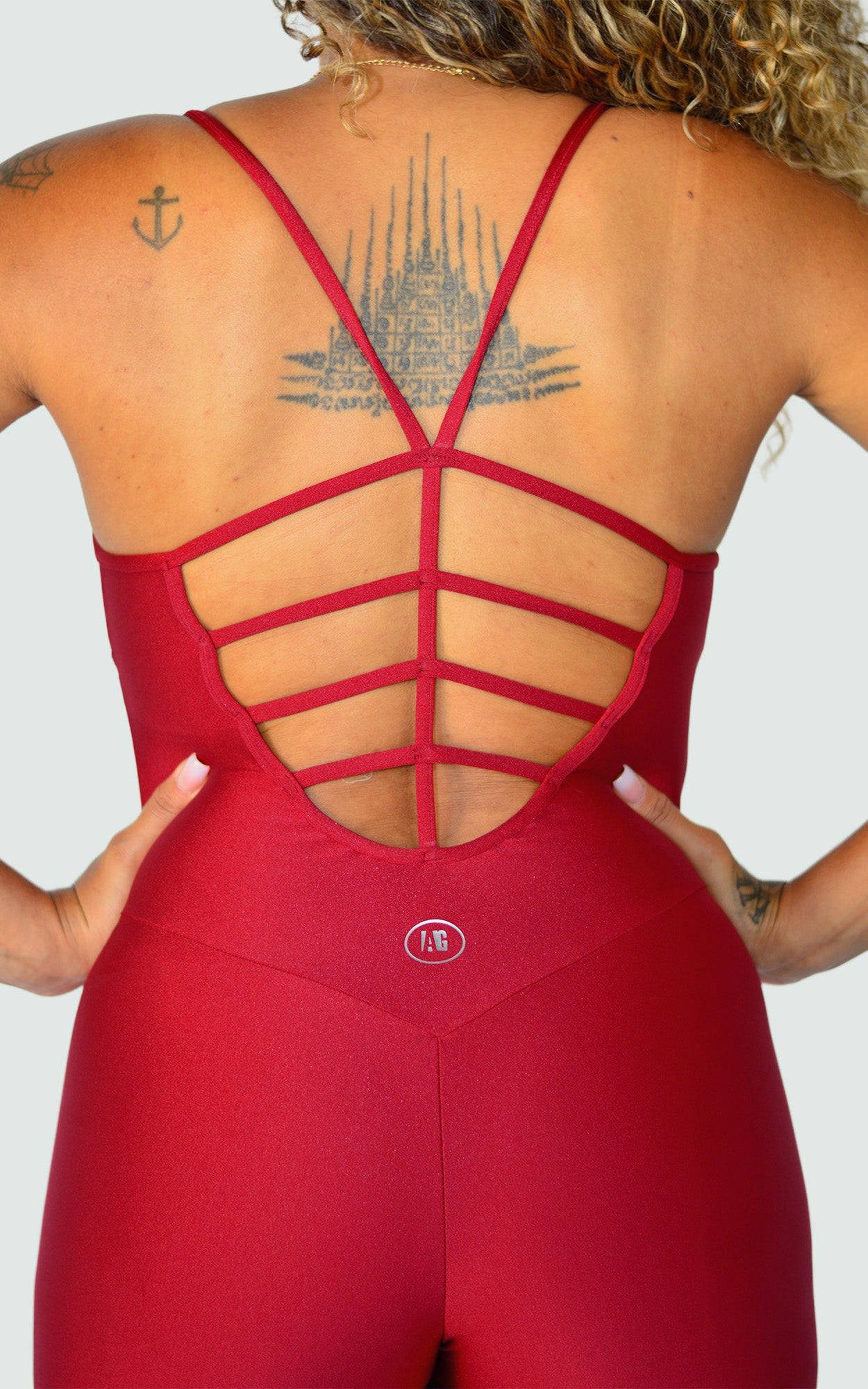 Macacão Curto Strappy Scarlet