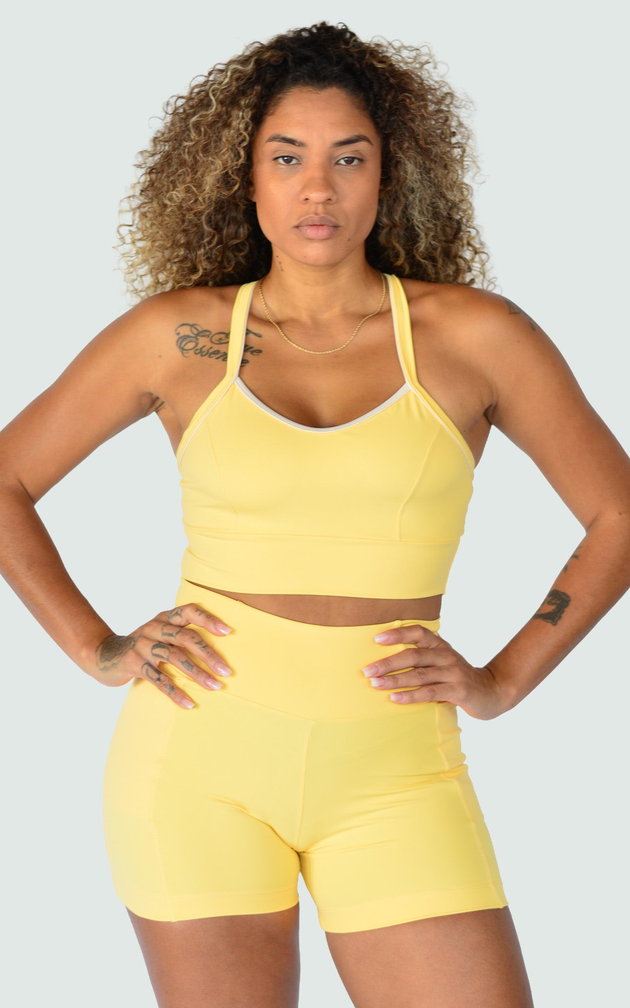 Conjunto Amarelo Manteiga Fitness Action Gear